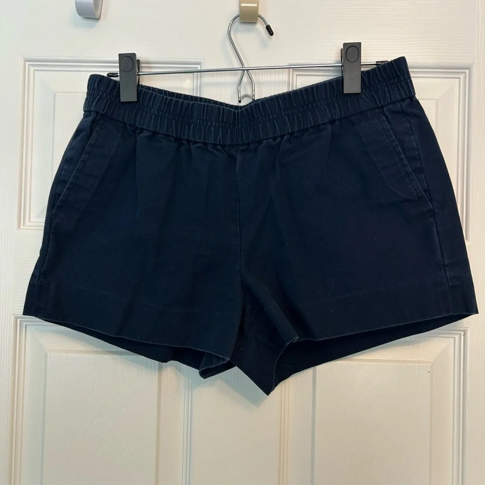 J. Crew women’s pull on Navy Shorts